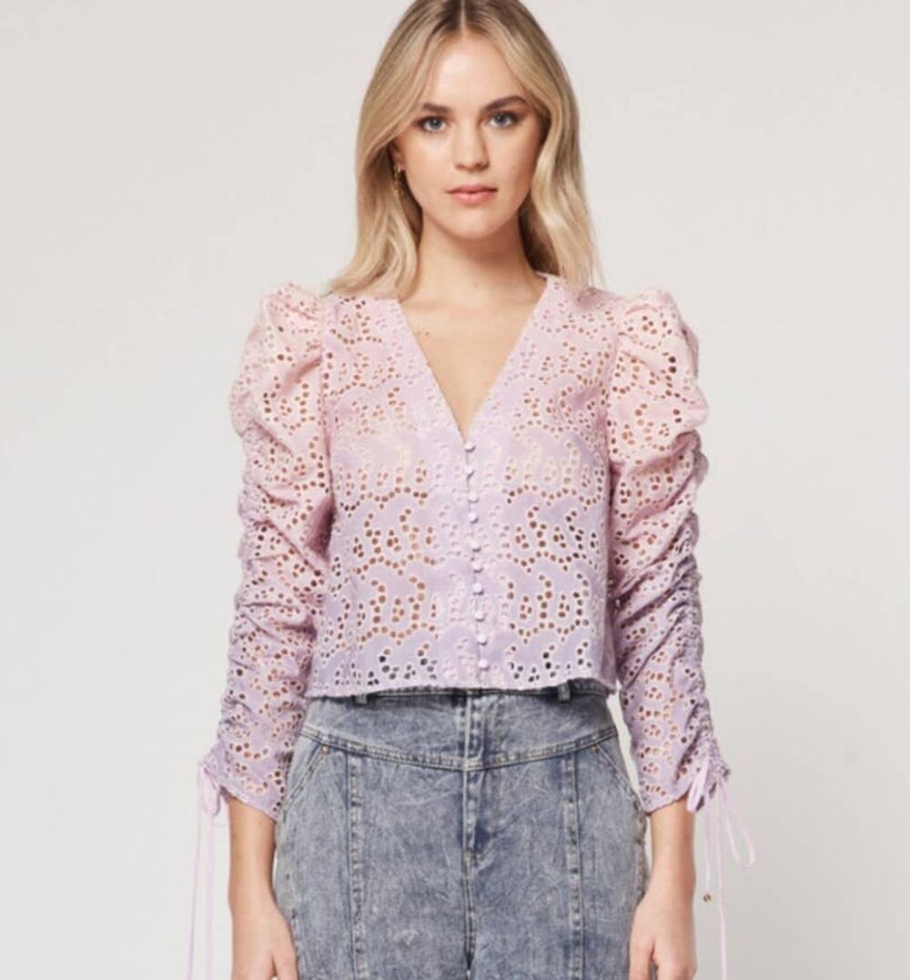 Elliatt Fiesta Eyelet Top in Lilac Ombre - S